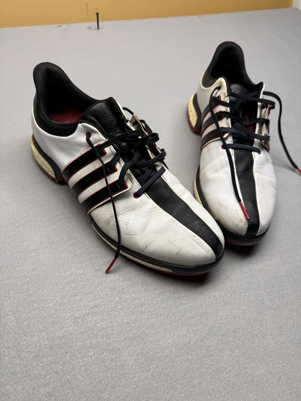 Adidas Tour360 Golf Shoes Men 11.5 White Black Red